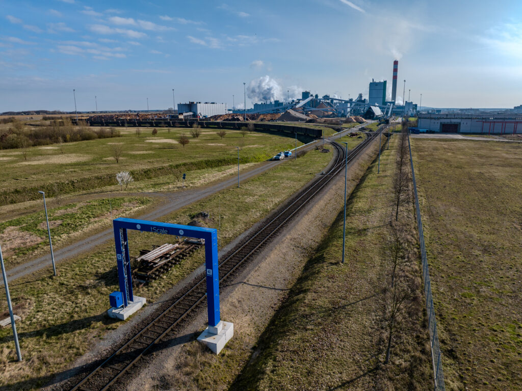 tScale